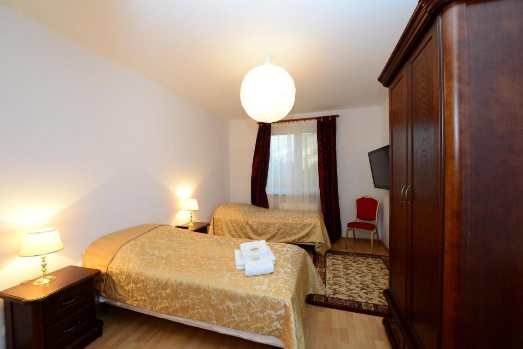 B&B Airport Modlin Nowy Dwor Mazowiecki Room photo